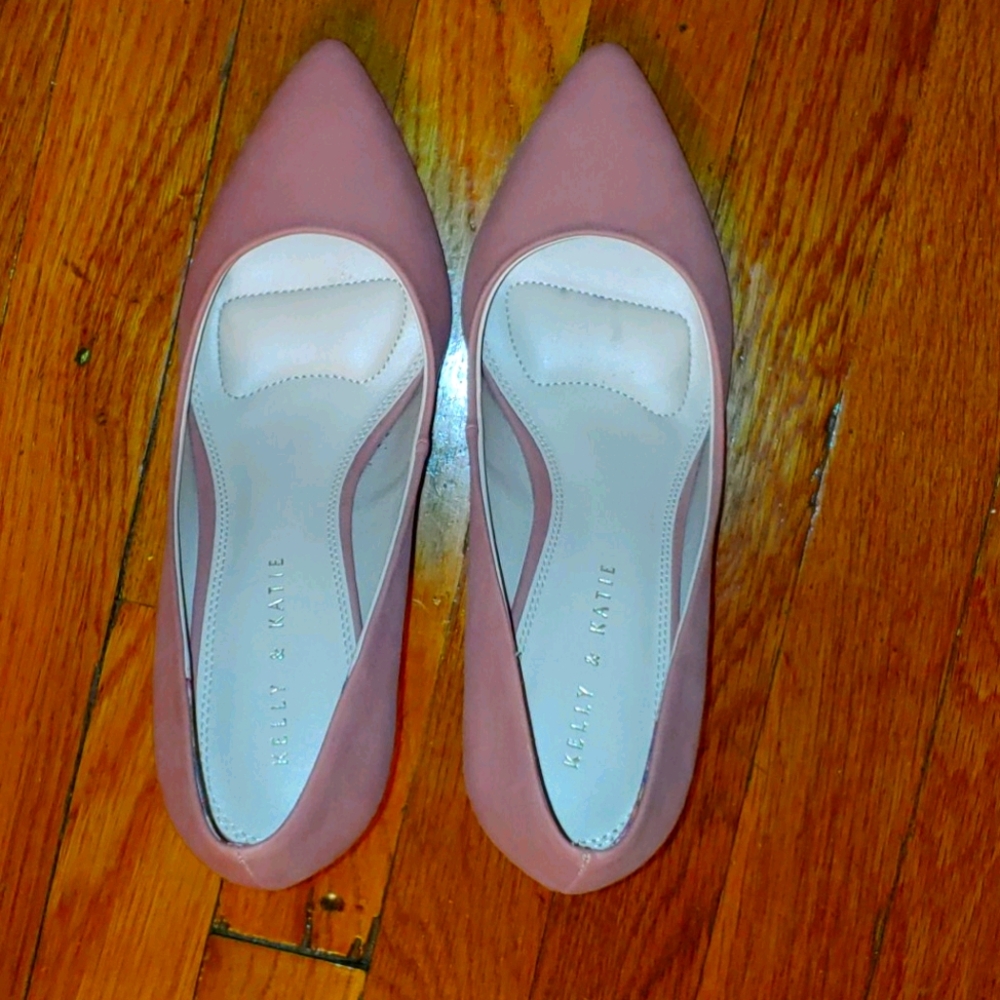 Light Pink Pumps
